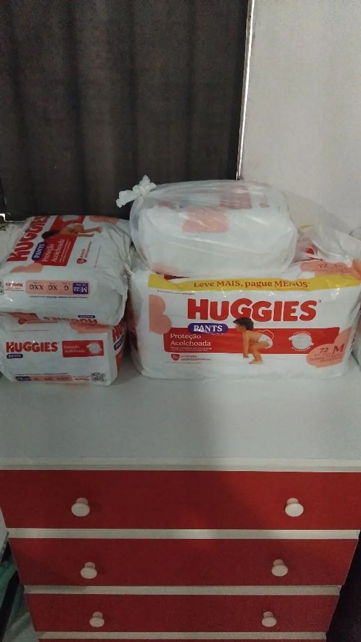 Fralda descartável huggies M - Foto 3
