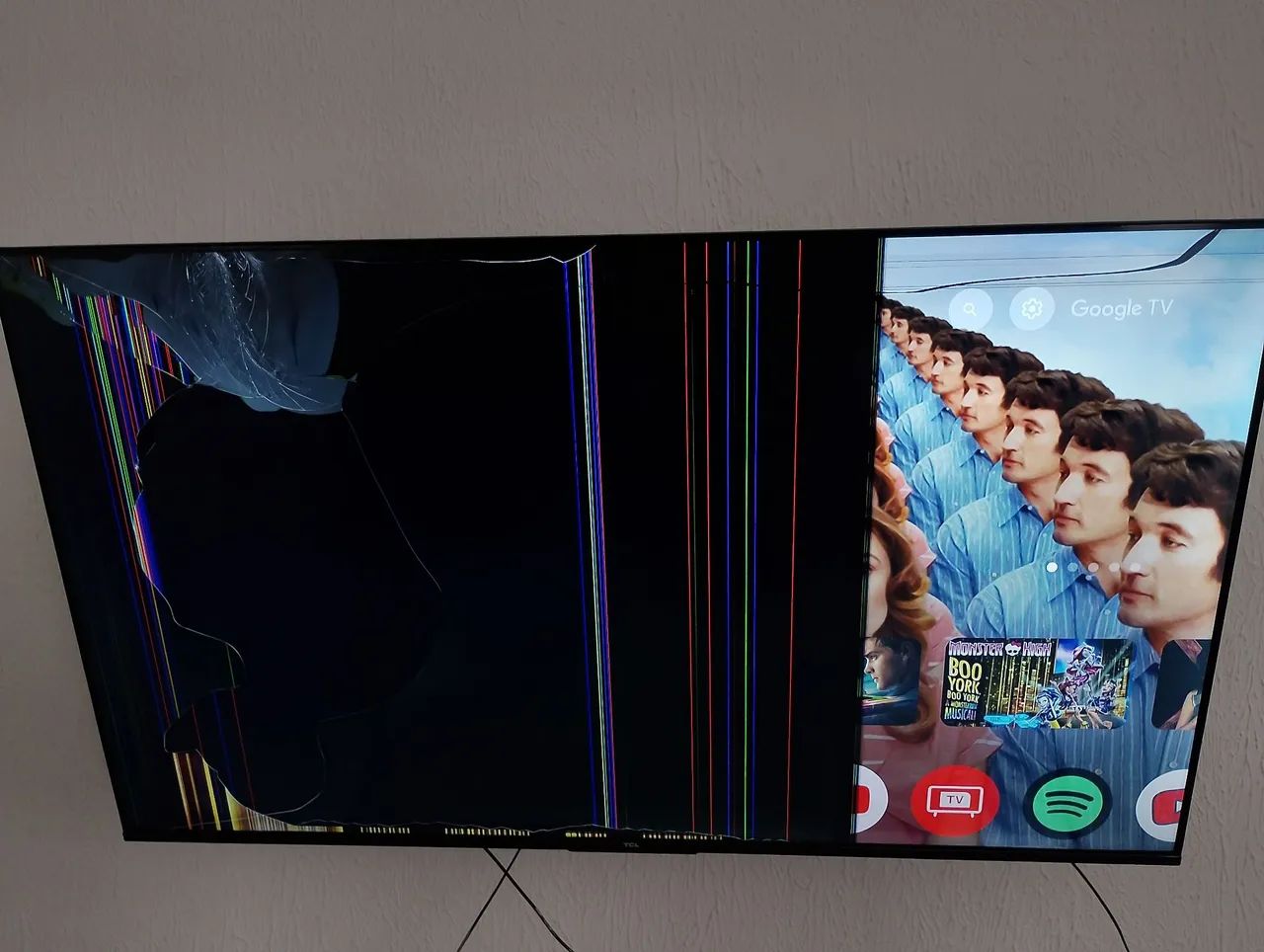 Tv TCL 55 polegadas - tela quebrada