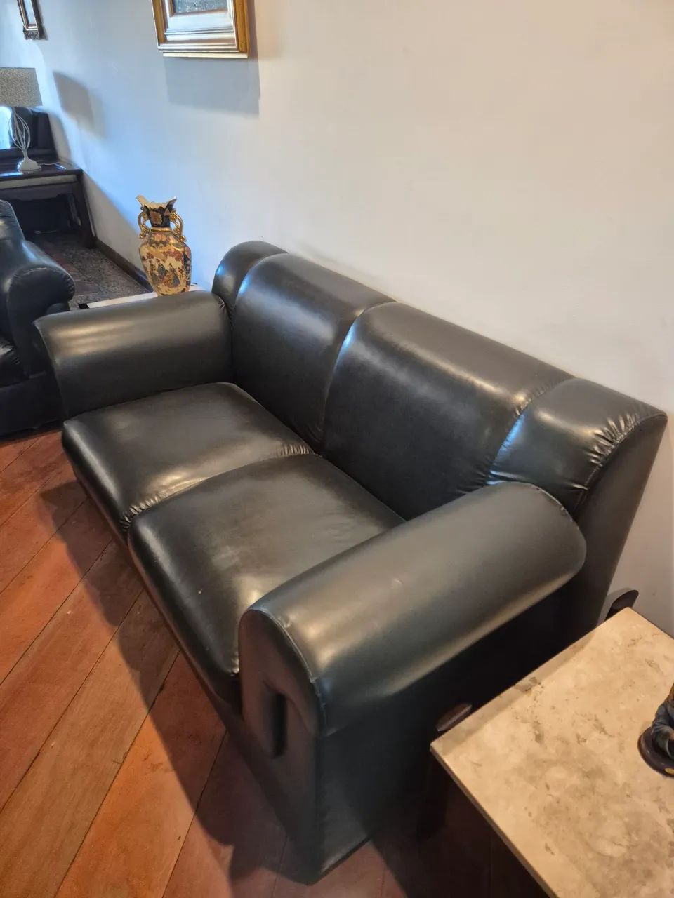 Conjunto de sofás courino - Foto 3