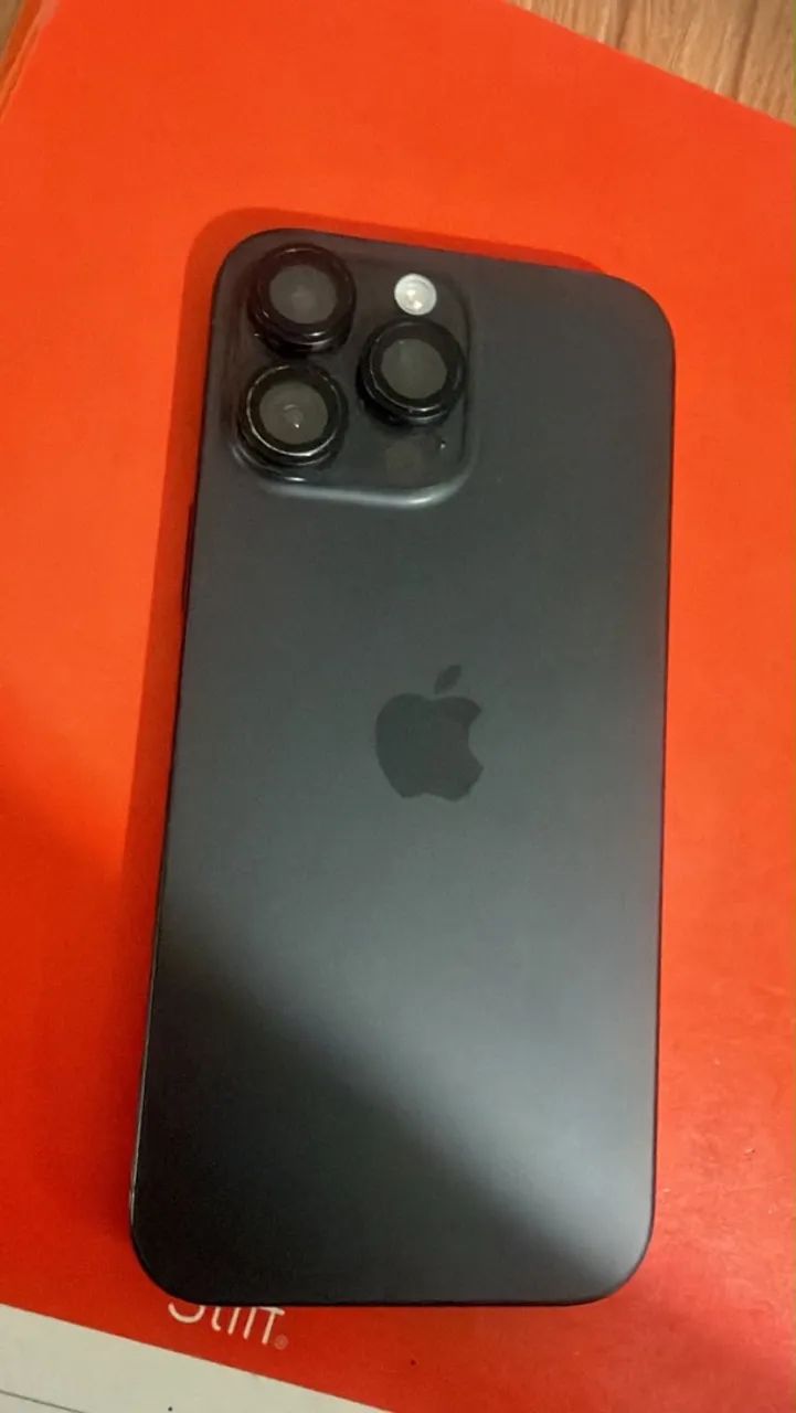 Iphone 16 pro max 256 gb  - Foto 2