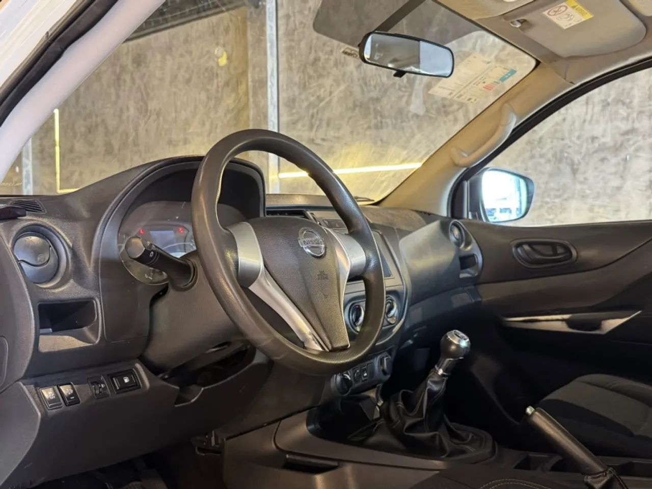 Nissan Frontier XE CD 4x4 2.3 Bi-TB Diesel Aut., foto 12 de 20