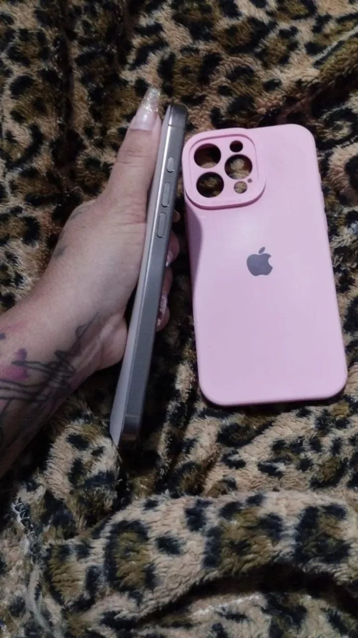 IPHONE 16 PRO MAX - Foto 2