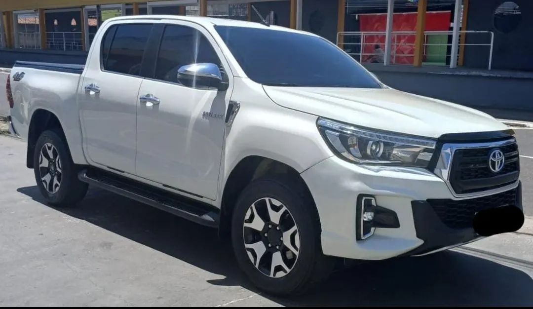 Toyota Hilux CD 4X4 2.8 DIESEL AUT. 2020