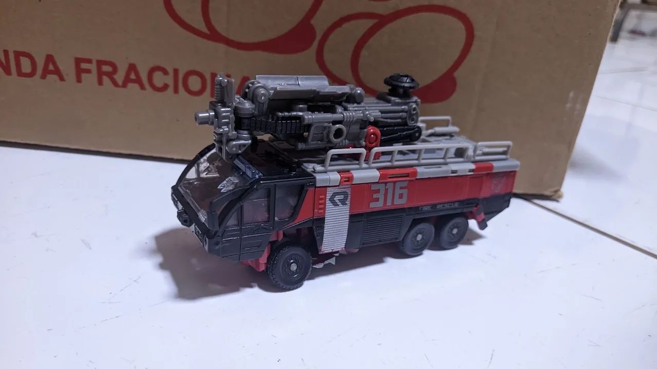 Transformers Voyager SENTINEL PRIME- Raridade - Foto 4