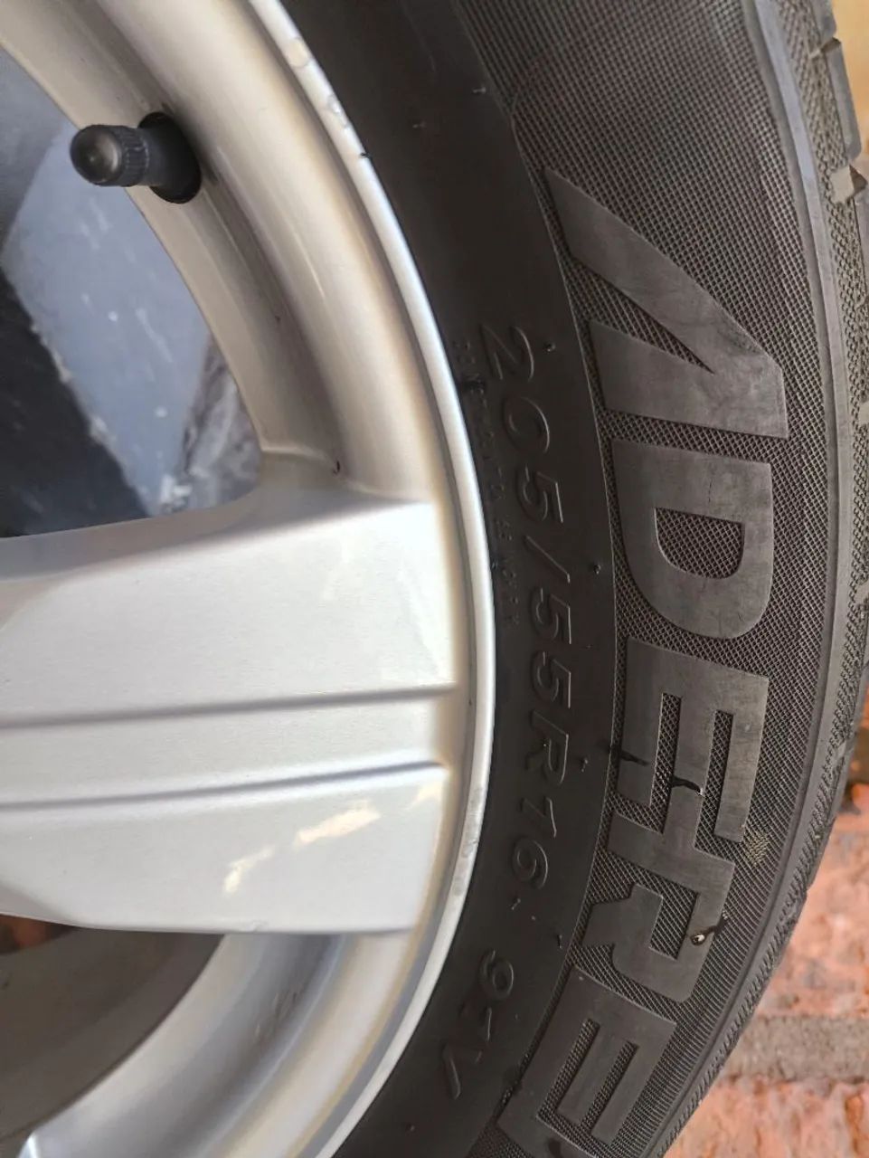 Par de pneus Adereza 205/55 r15. Pneus seminovos sem remendos ou bolhas  - Foto 3