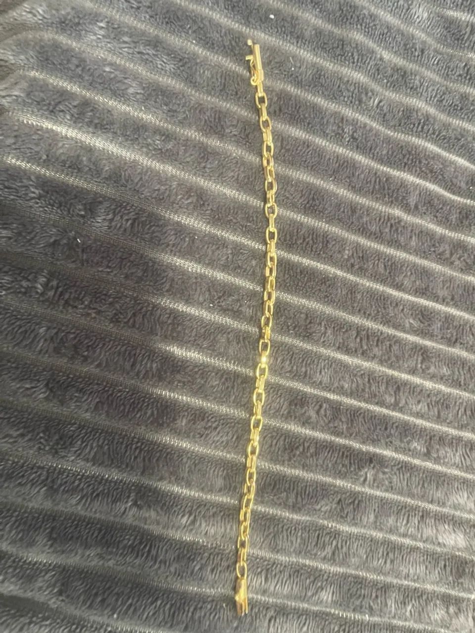 Pulseira e cordão 