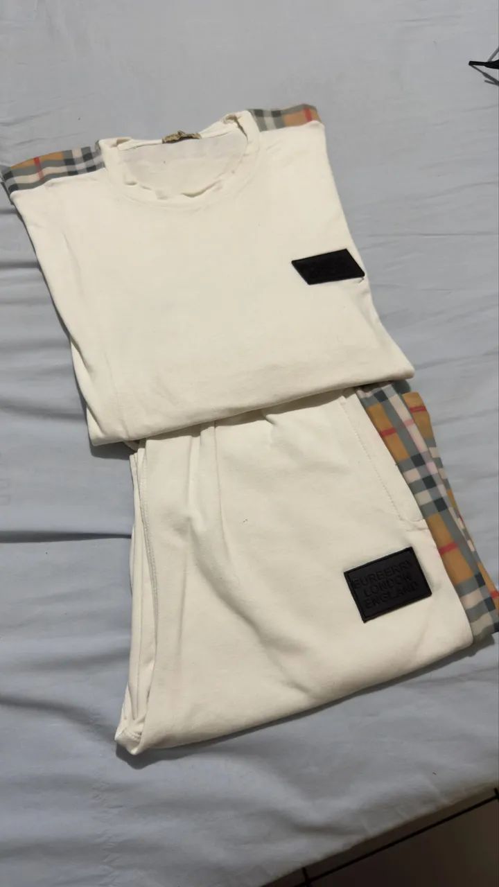 Kit Burberry Off-White Primeira linha 