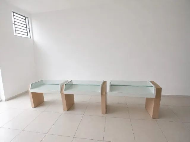 Balcão de Atendimento / Expositor Comercial