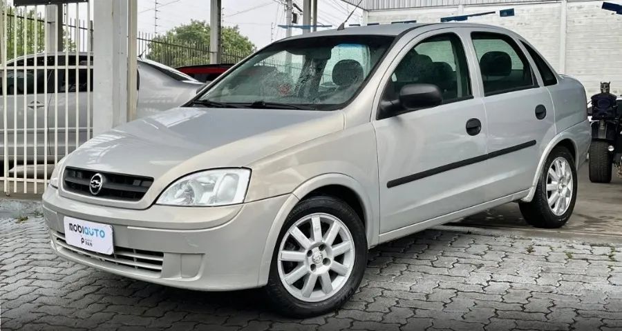 Chevrolet Corsa Sedan 1.8 MPFI Flexpower 8V 4P 2004