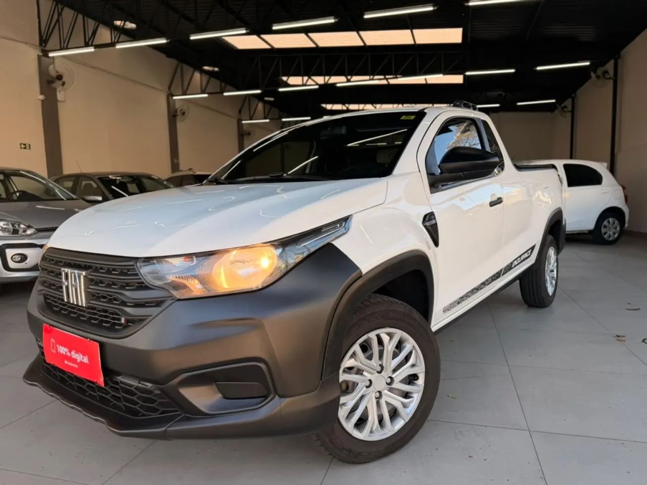 Fiat Strada Endurance 1.4 Flex 8V C 2023 - Foto 2