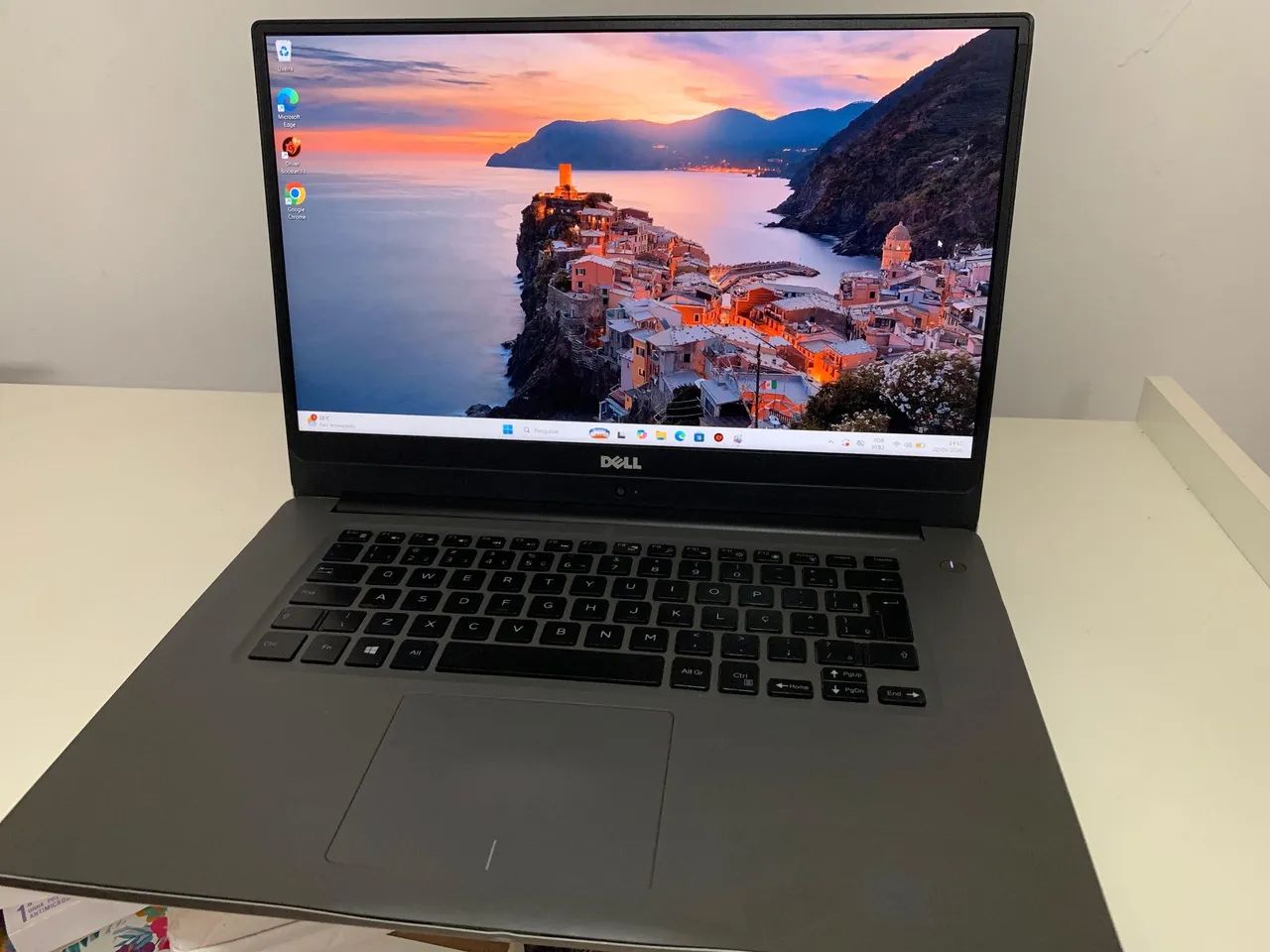 DELL i7 8 ºTH 1000GB tela Grande impecável! - Notebooks - Setor