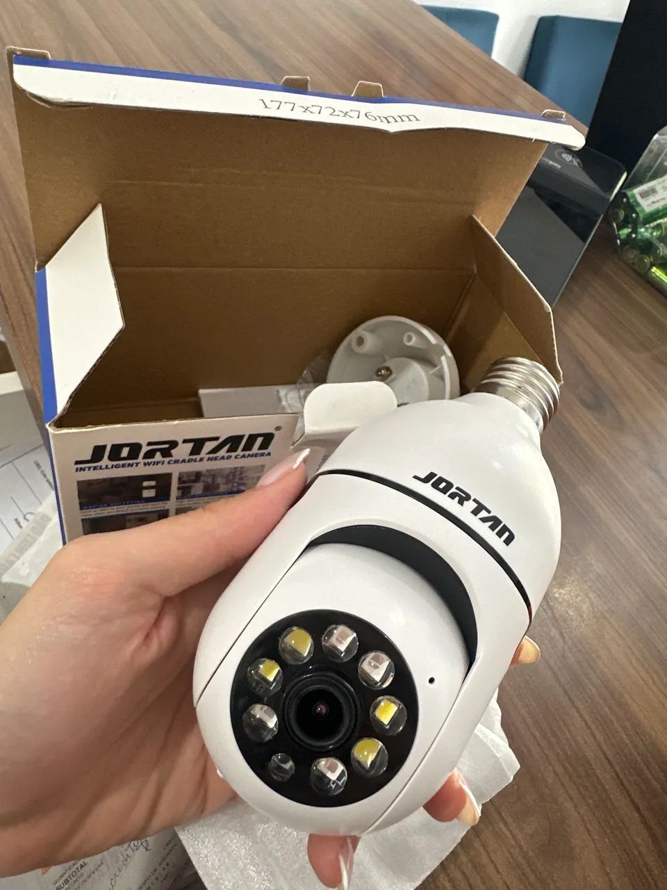 CAMERA IP LAMPADA SMART CAMERA SKY YO 8177 - Foto 2