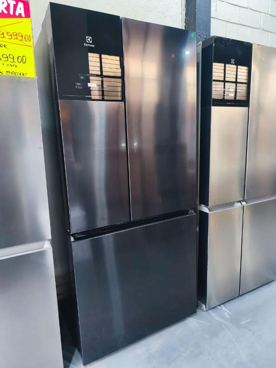 Geladeira Electrolux Im8s Black