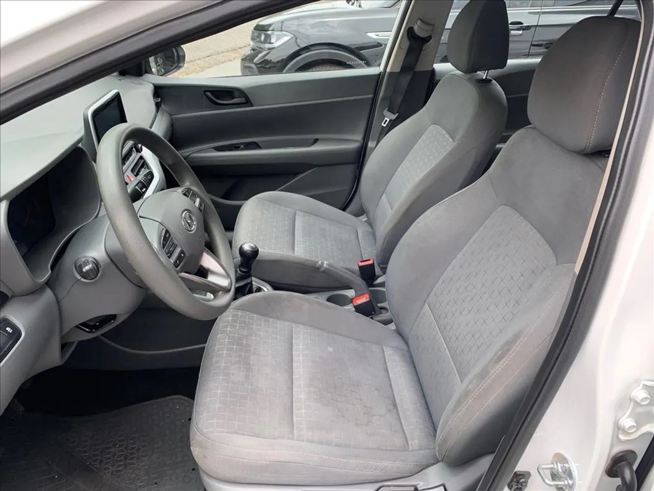 Hyundai HB20S Comfort Plus 1.0 Flex 12V Mec., foto 11 de 19