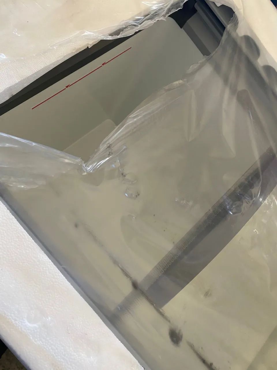 Freezer e expositor horizontal Metalfrio 399L branco 220V - Foto 5