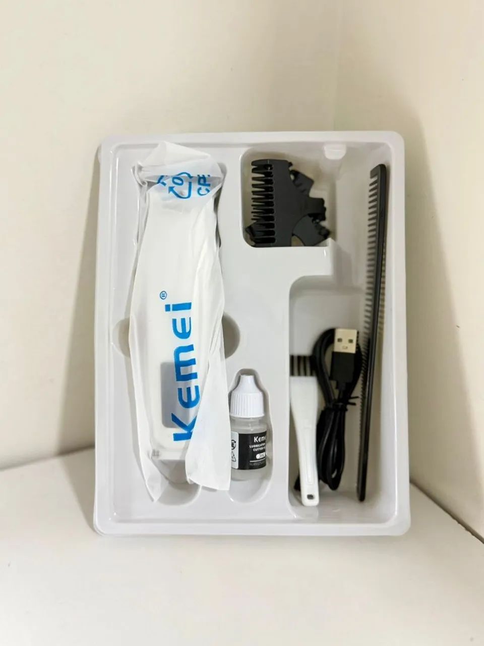 Máquina de acabamento Kemei dourada e prata - Foto 5