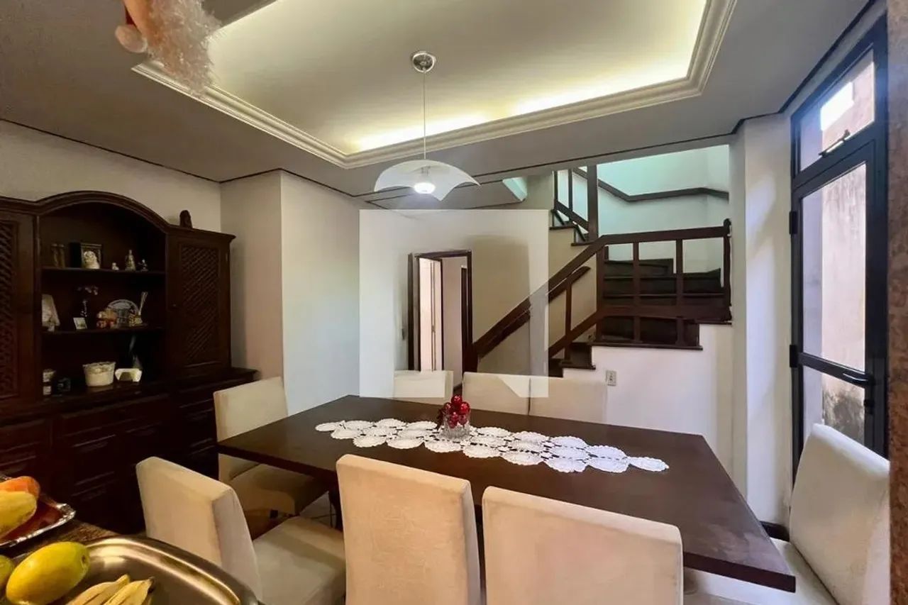 Casa à Venda - João Pinheiro, 7 Quartos, 344 m2 - Foto 2