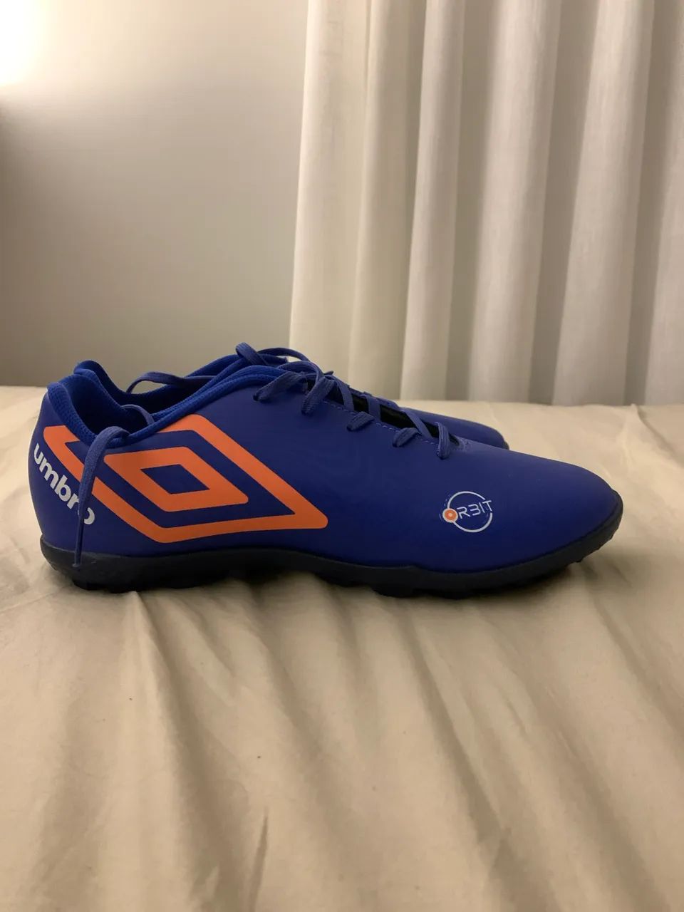Chuteira Umbro Orbit  - Foto 2