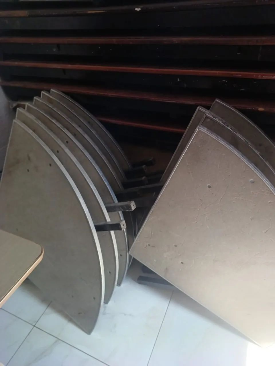 MESA DOBRAVEL DE CANTO  - Foto 3