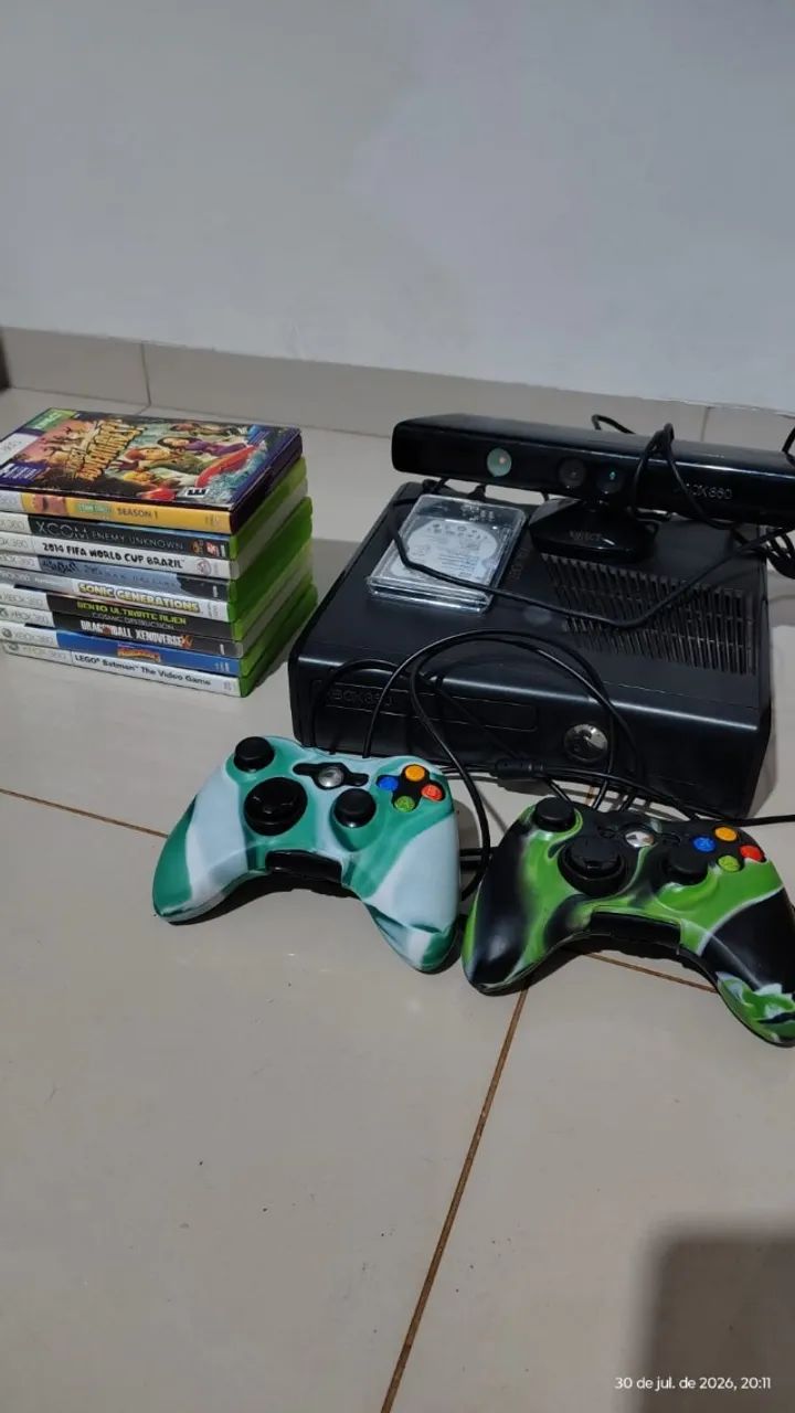 Xbox 360 Kinect e sistema Aurora 