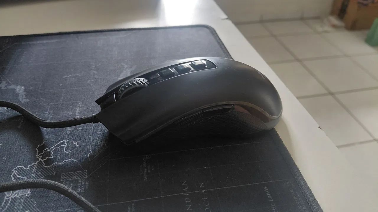 Mouse redragon cobra RGB em perfeito estado  - Foto 3