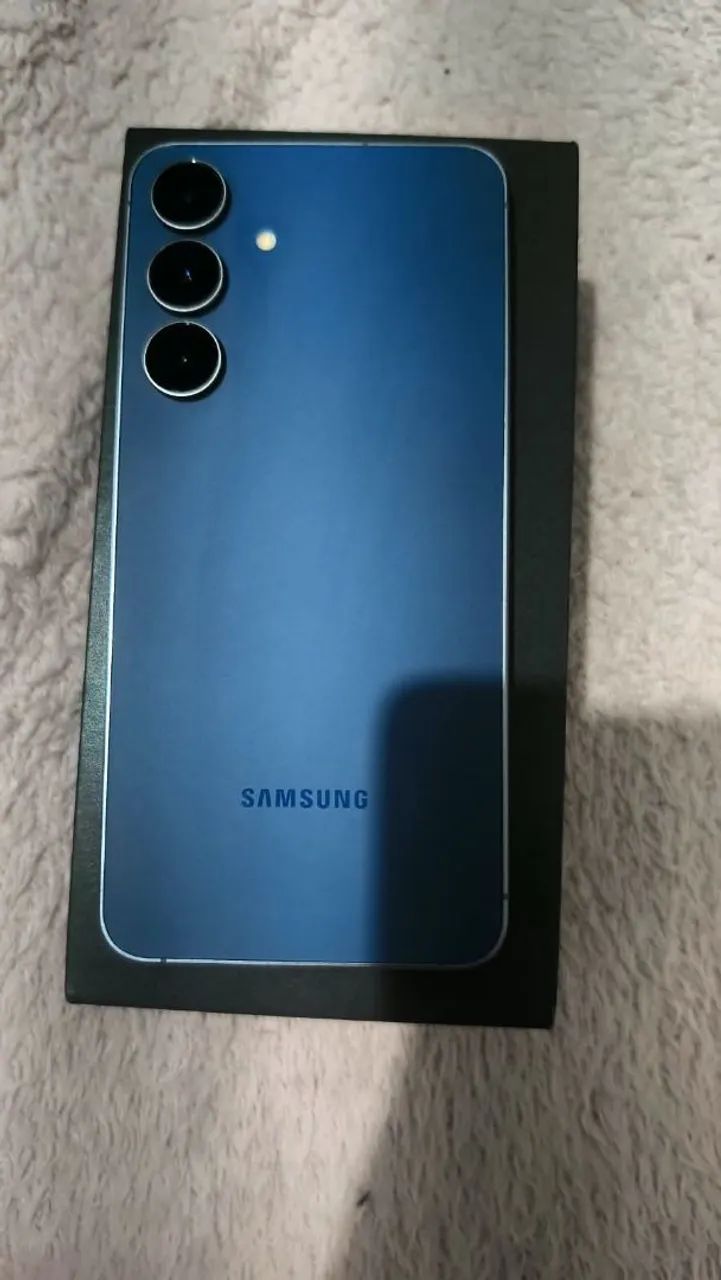 Samsung Galaxy S25 FE 256GB / 8GB Azul Marinho (Com Nota) - Foto 2