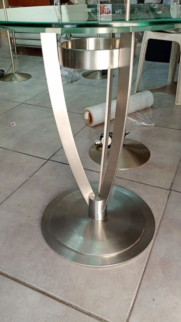 Mesa Lateral Inox Escovado com Vidro Temperado 60cm - Base Tripé Moderna - Foto 5