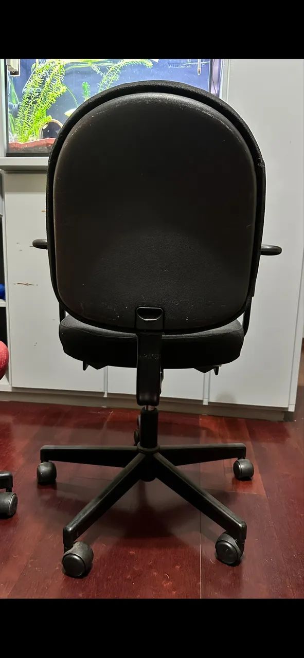 2 Cadeiras Escritório Giroflex - Foto 2