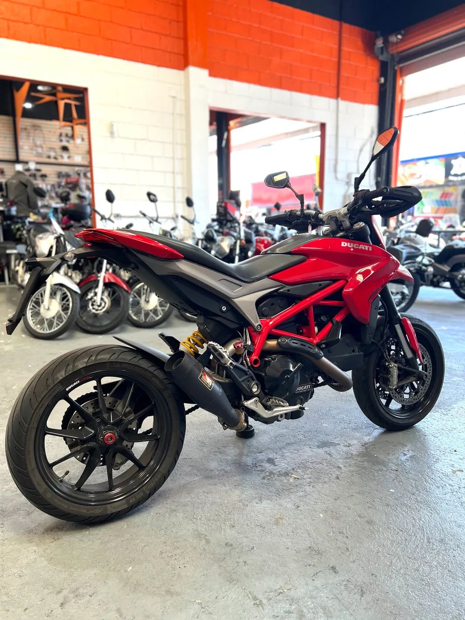 Ducati Hypermotard - Foto 3