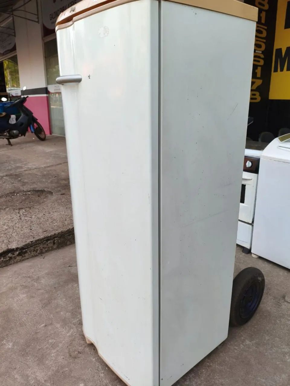 Geladeira Electrolux degelo 340L  - Foto 4