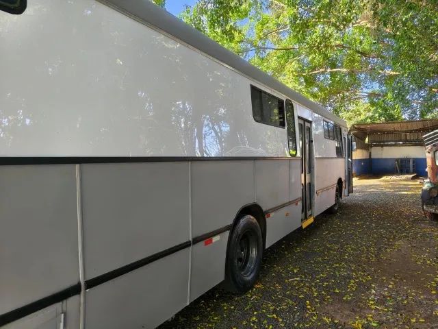 Ônibus à venda, perfeito para motor home - Foto 2