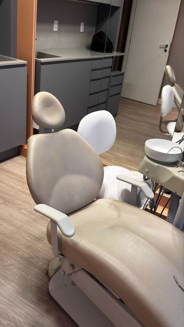 Cadeira odontológica + compressor 