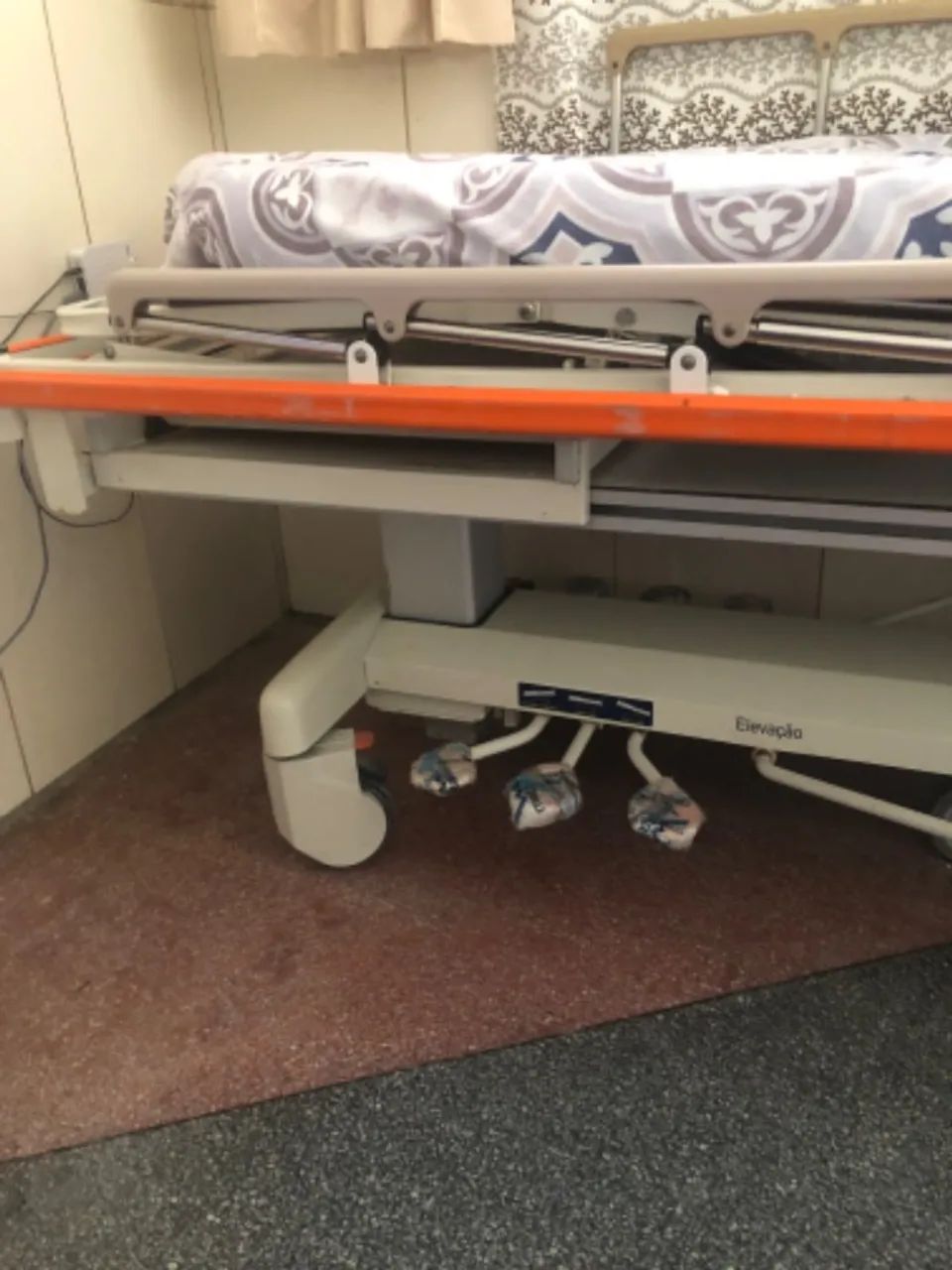 Cama hospitalar  - Foto 2