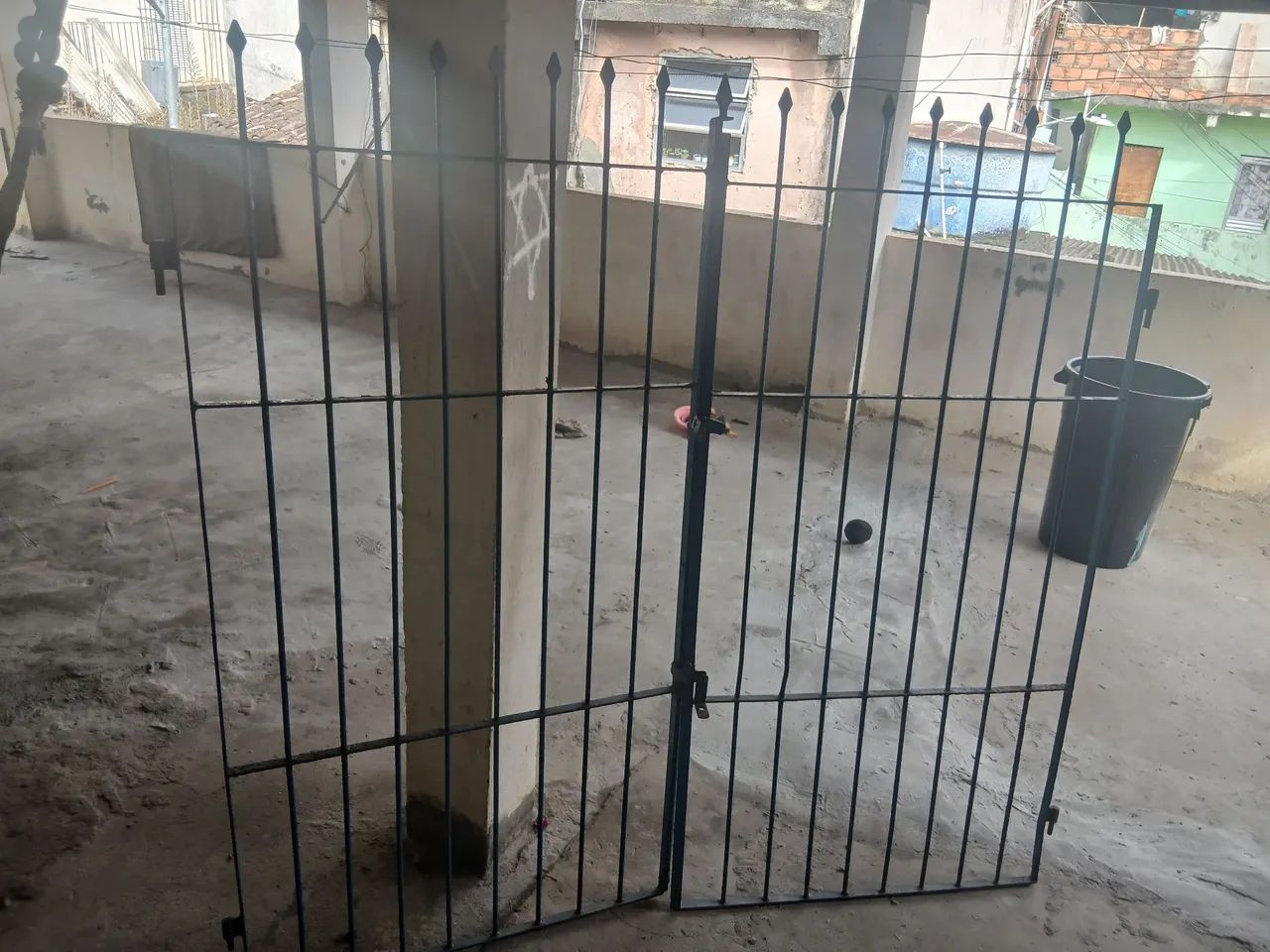 Vende _se este portão  - Foto 2