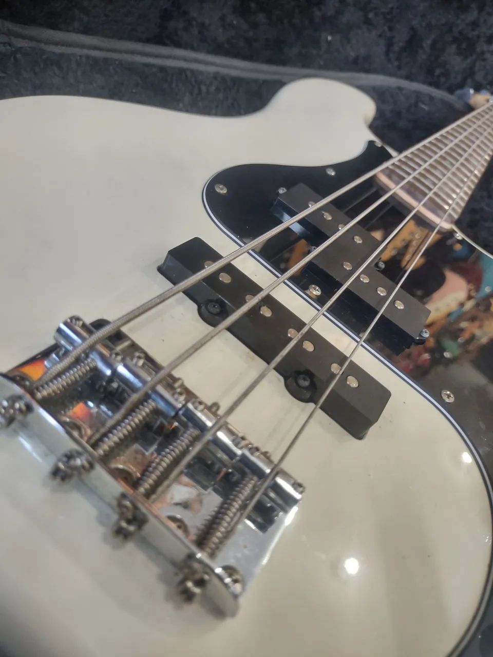 Squier PJbass 4 cordas ACEITO TROCAS  - Foto 3
