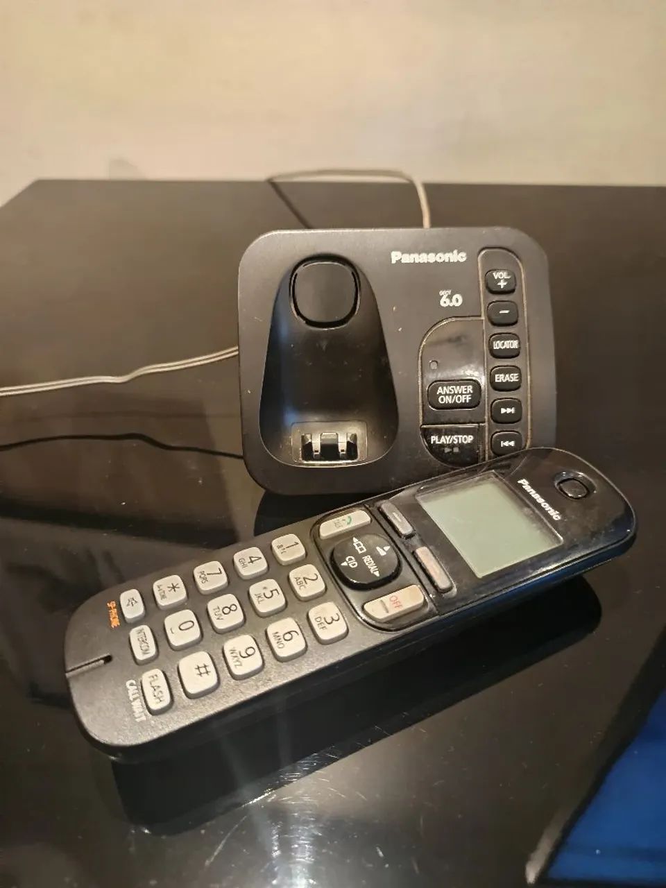 Telefone sem fio Panasonic KX-TGC220LBB com secretária eletrônica - Foto 5