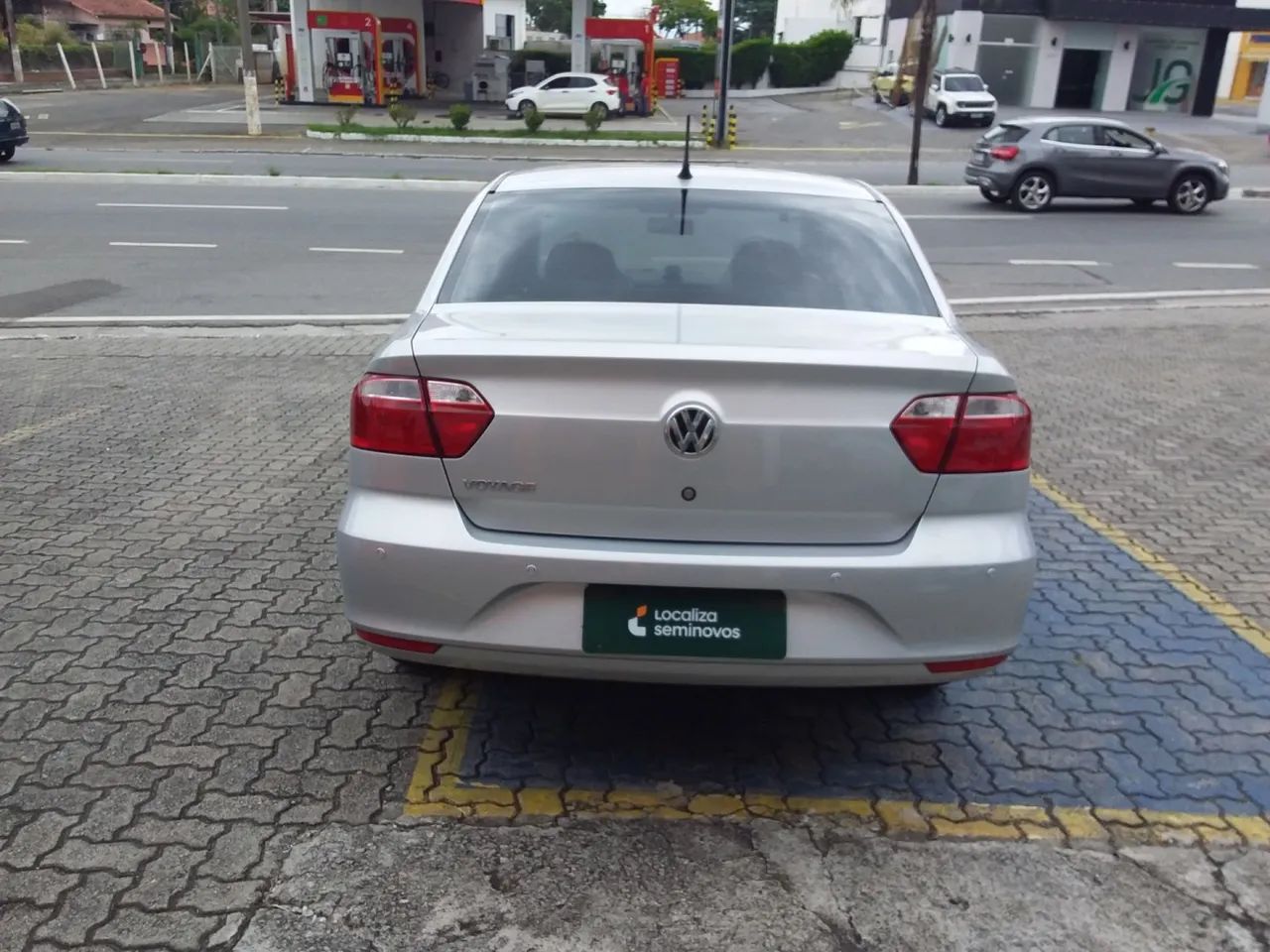 Volkswagen Voyage 1.6 MSI Flex 8V 4p, foto 4 de 10
