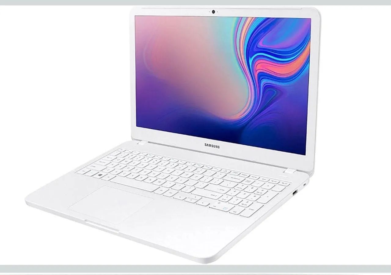 Notebook Samsung Essentials, 4GB RAM, HD 500GB , LED HD 15,6" Windows 10, Branco