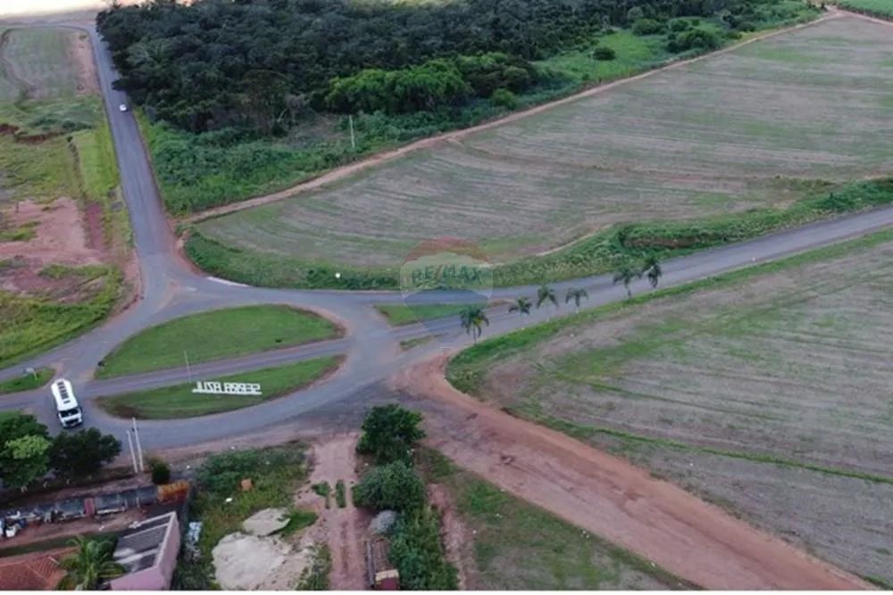 Área plana com 43.000 m² à venda - Foto 5