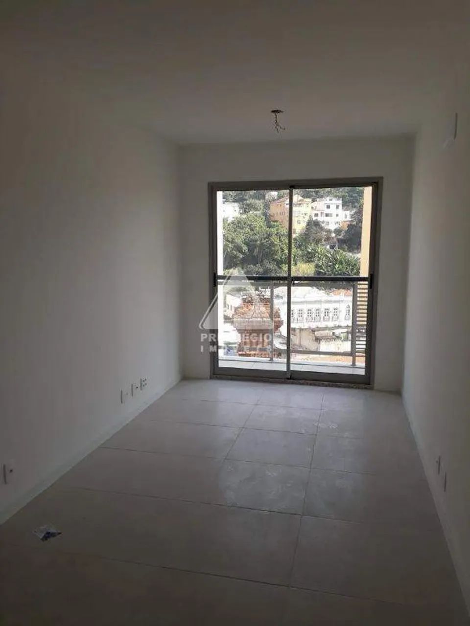 APARTAMENTO NOVINHO COM 1 QUARTO NO CENTRO DO RIO/ LAPA