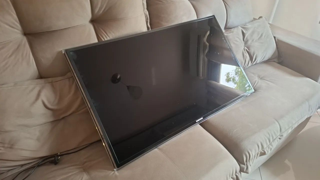 Duas TV's Samsung 39 e 40 polegadas - Foto 5