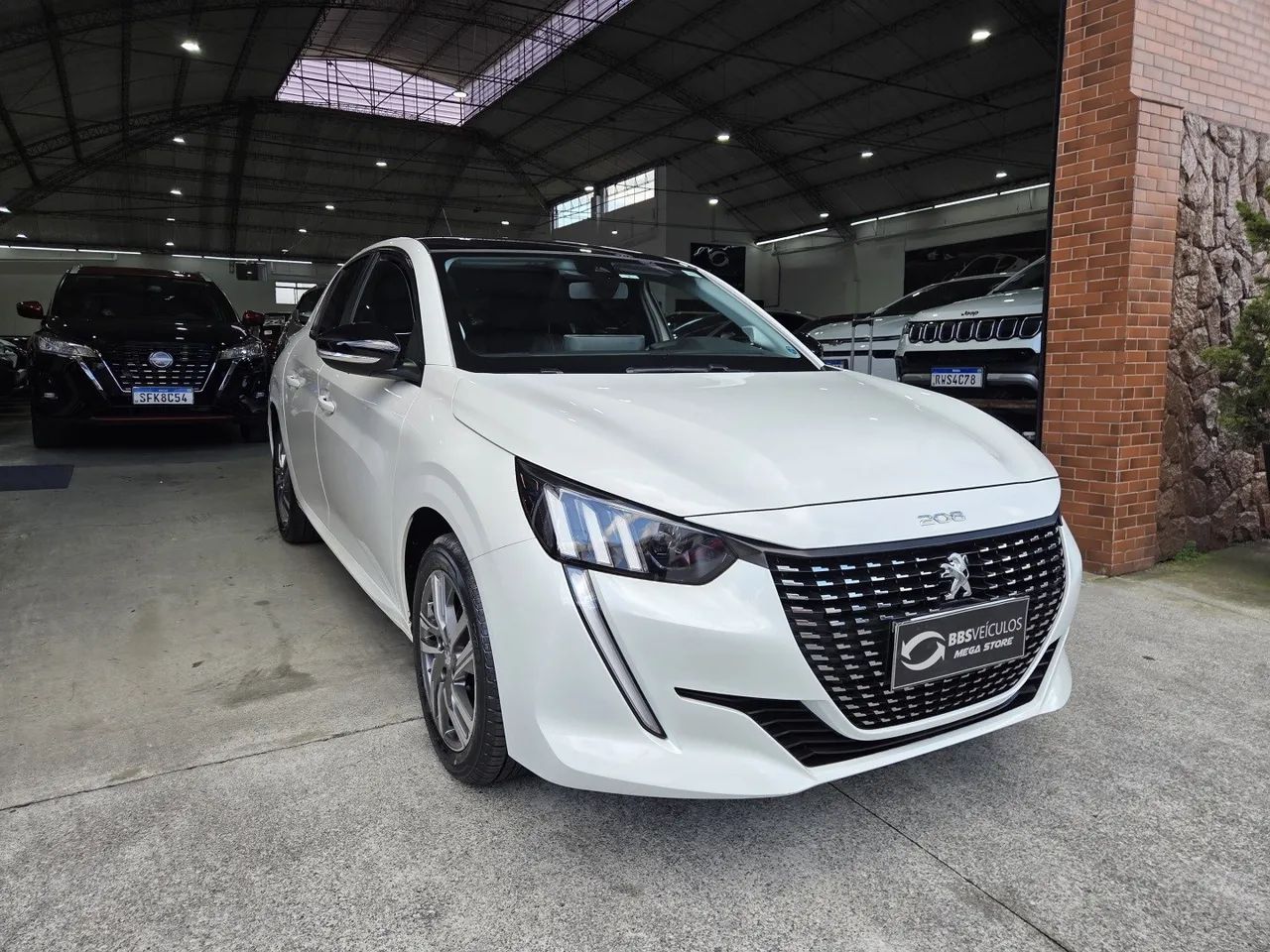 Peugeot 208 Griffe 1.6 Flex 16V 5p Aut., foto 3 de 9