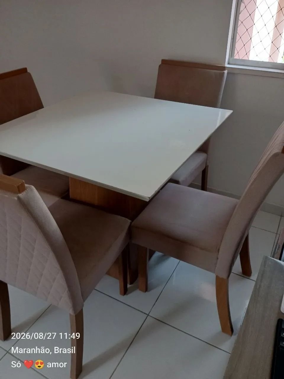 Conjunto de mesa de jantar com 4 cadeiras - Foto 4