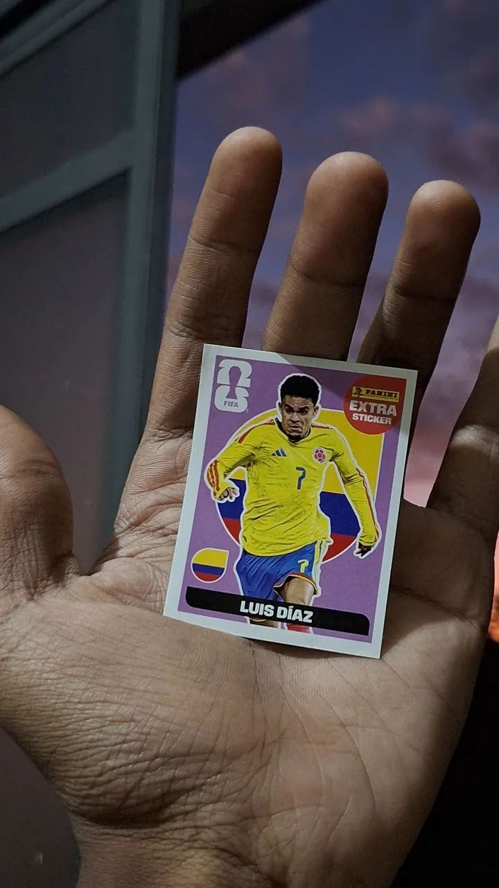 Figurinha Extra Legend Copa 2026 Luis Díaz Roxa Original - Foto 3