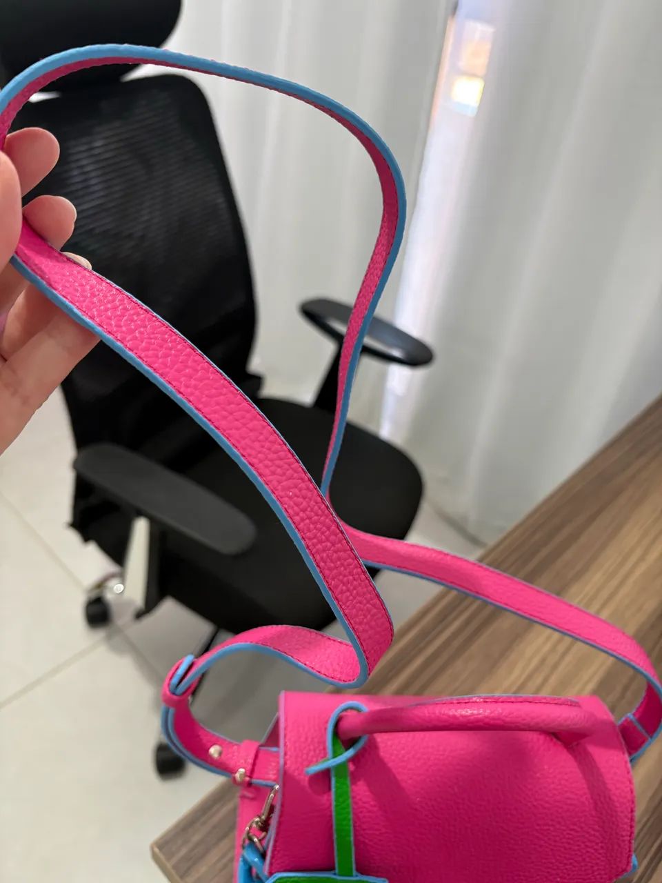 Conjunto Bolsa de couro e Sandália tam. 36 - Arezzo - Foto 4