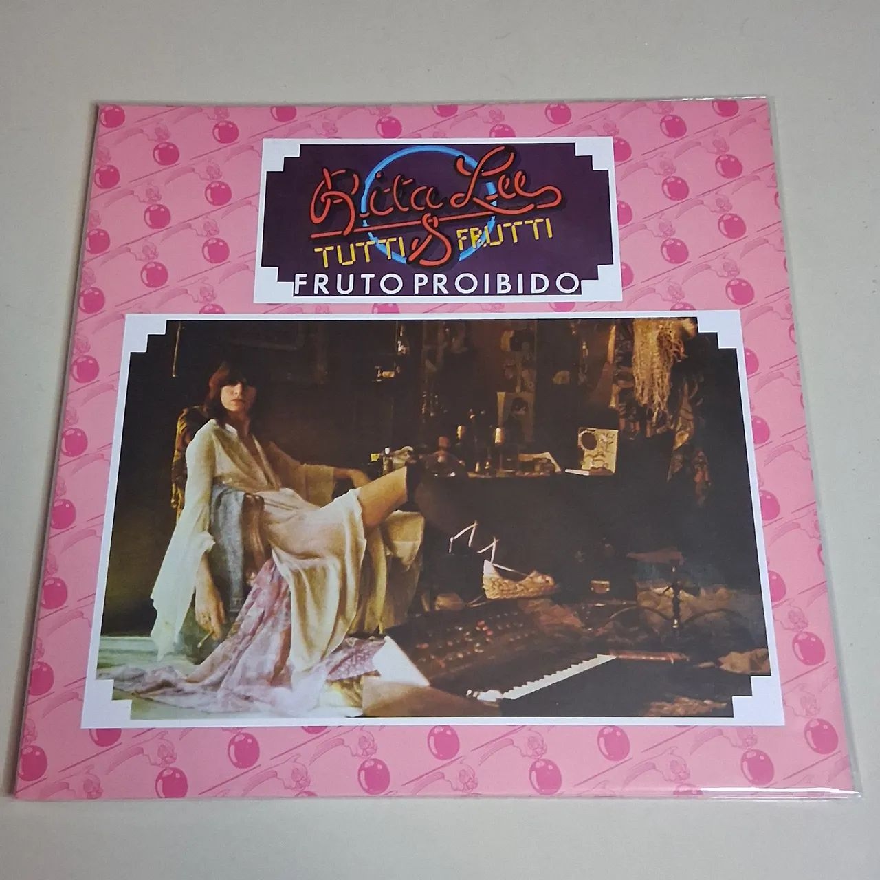 Vinil Rita Lee Fruto Proibido ( Box LP + Compacto ) - Foto 2