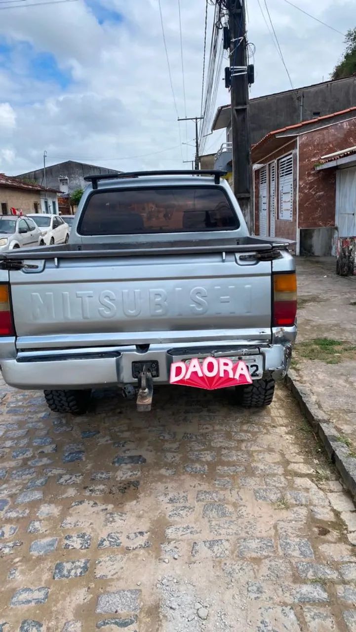 Mitsubishi L200 2003