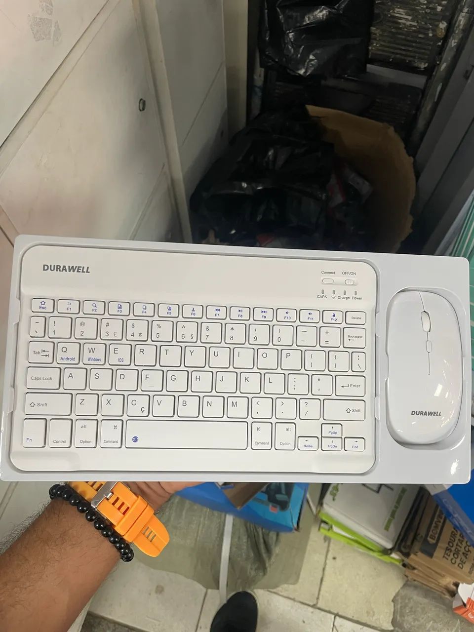 TECLADO + MOUSE SEM FIO BLUETOOTH 
