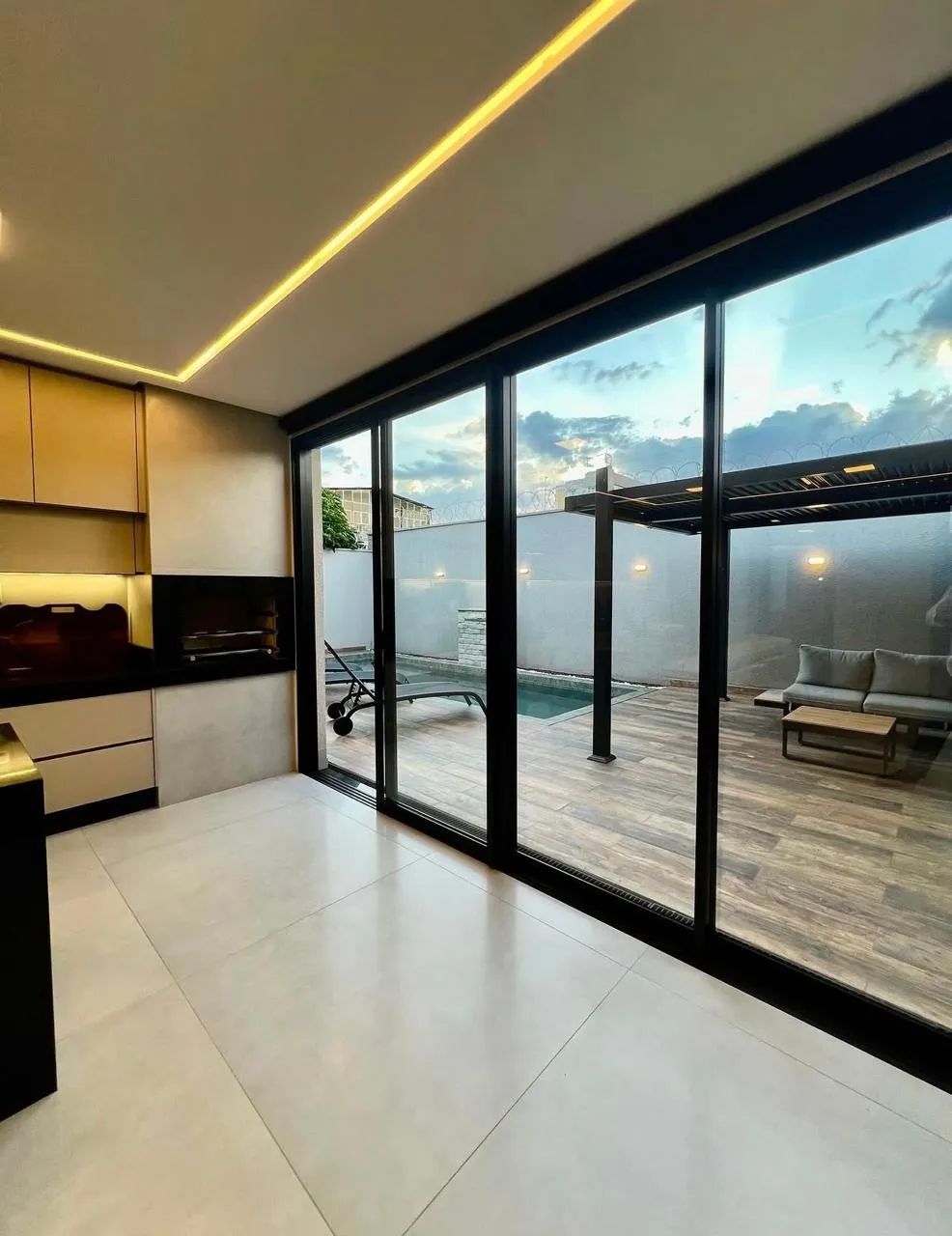 Casa Térrea Jardim Vila Boa 183m² - Foto 2