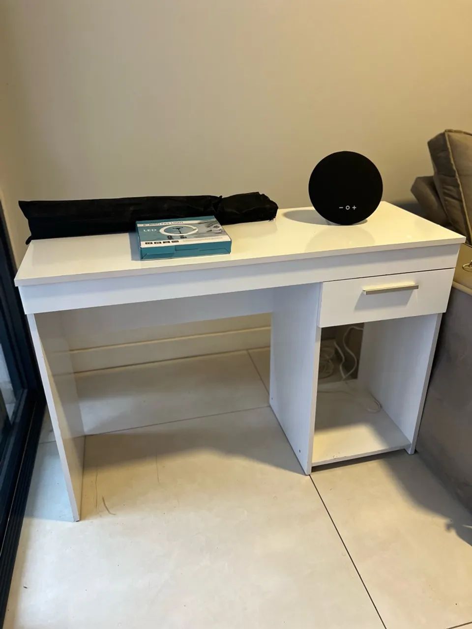Mesa para computador/escritório - Foto 2